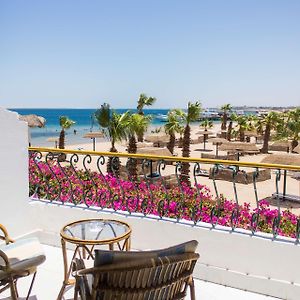 Triple Room Sea View